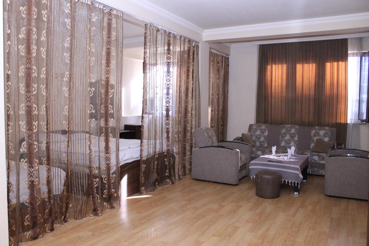 Hotel Hayat 바투미 외부 사진
